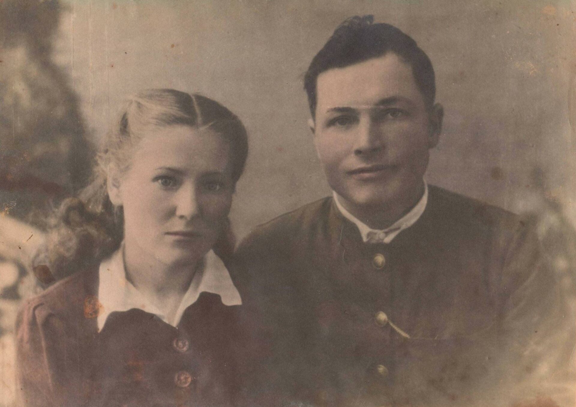 Васильев Иван Ильич и Васильева Надежда Федосеевна мои прадедушка и прабабушка ( родители моего дедушки) по отцовской линии2