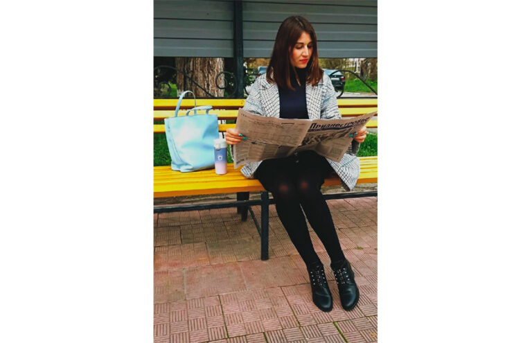 Мультфильмам предпочитала новости