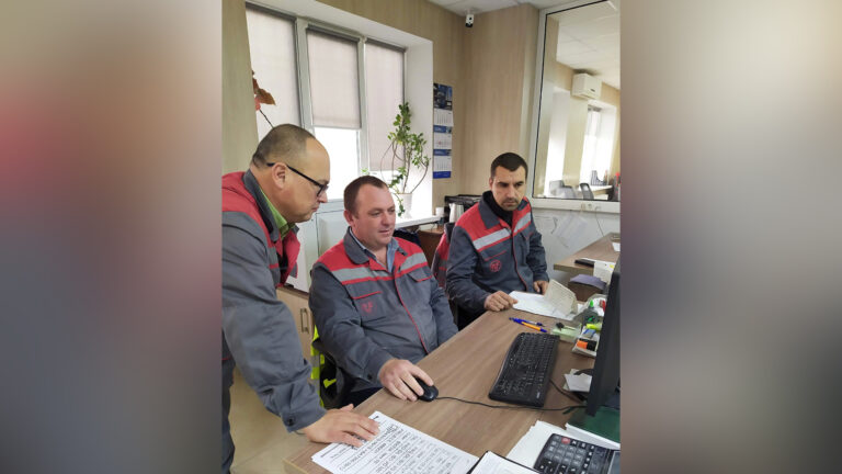 С надеждой на лучшее будущее