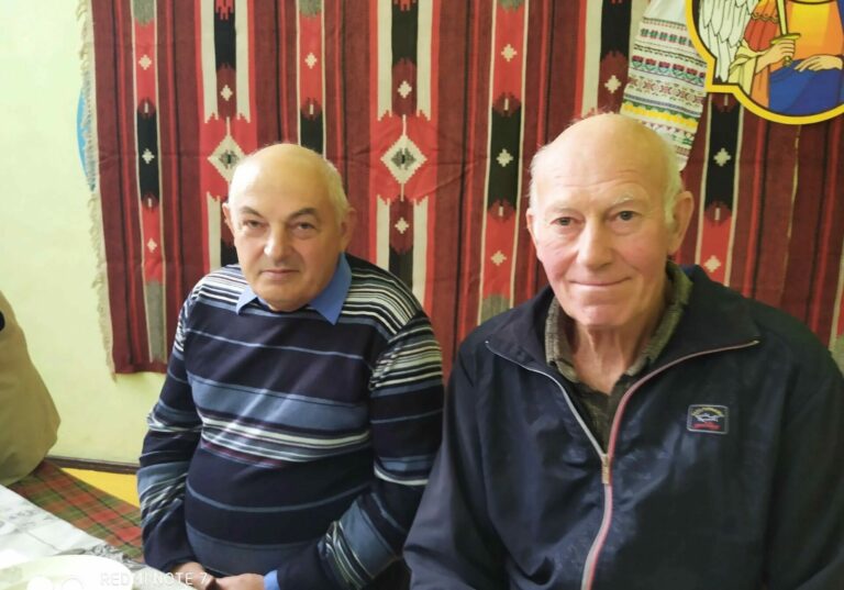 Поклон земной человеку труда!