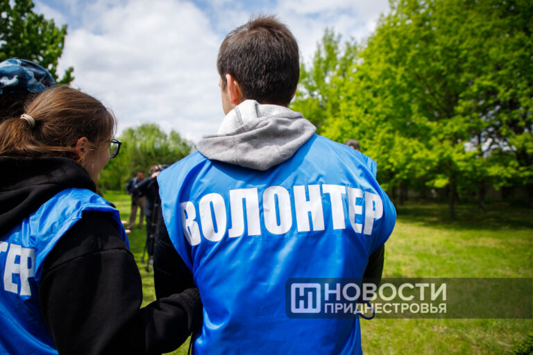 Поздравление с Днём добровольца (волонтёра)