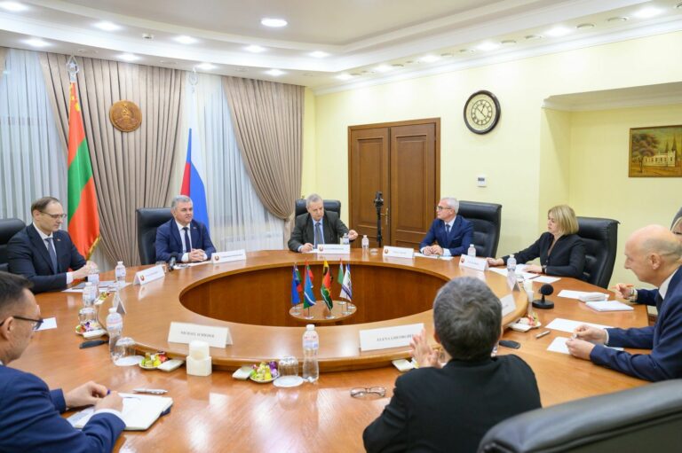 Застой в переговорах и новые инциденты